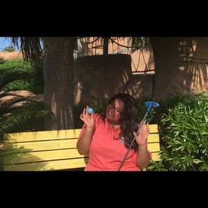 Meet your Posher, Kenia